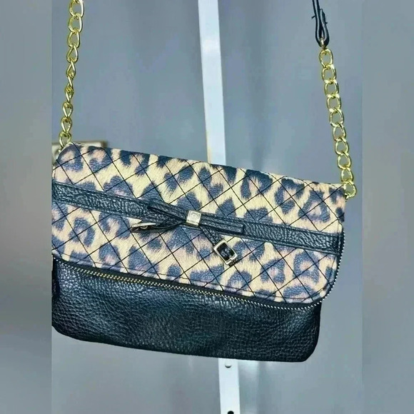 Jessica Simpson Handbags - ❤️Jessica Simpson Black & Leopard Print Faux Leather Crossbody Bag